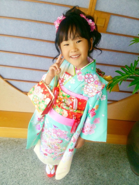 可愛い(≧∇≦)七五三 お着物で御参りに 可愛い(≧∇≦)七五三 お着物で御参りに