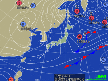 明日の気圧配置図
