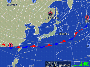 明日の気圧配置図