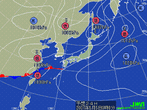 明日の気圧配置図
