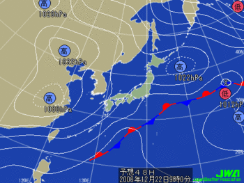明日の気圧配置図