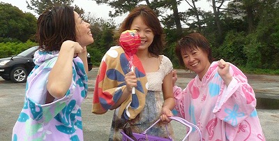 久々のレディースサーフィン