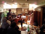 ひらまつ亭ライブスタート!