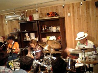 明日は、村上PONTA秀一 LIVE