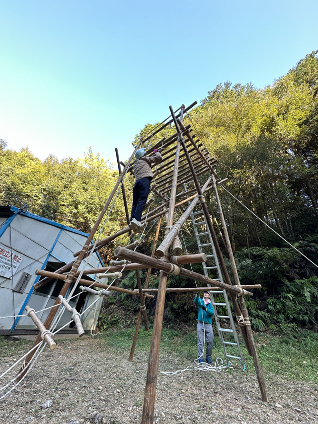 ボーイスカウト浜松第6団の親睦「地引網」の様子です。 ボーイスカウト浜松第6団の親睦「地引網」の様子です。