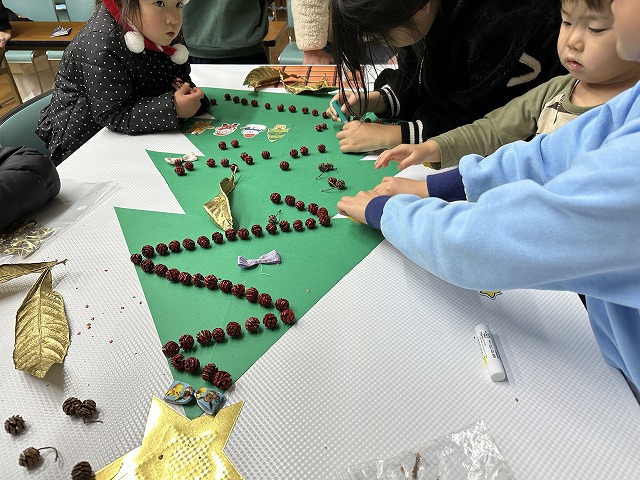 ボーイスカウト浜松第6団の「魔法学校のクリスマス」の様子です。 ボーイスカウト浜松第6団の「魔法学校のクリスマス」の様子です。
