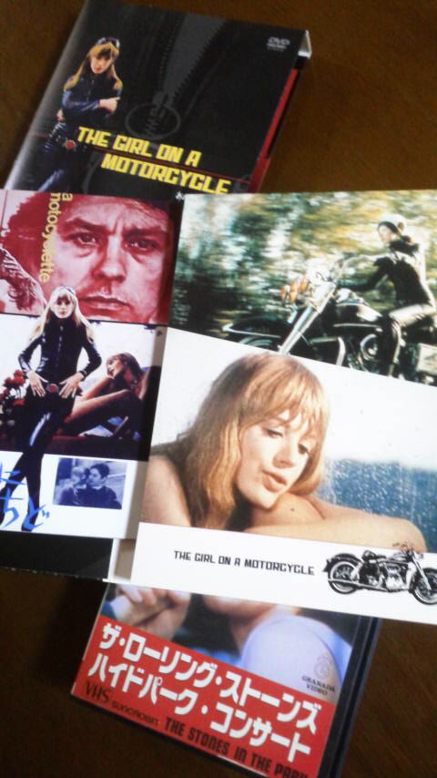 『The Girl On A Motorcycle』Tシャツ! 『The Girl On A Motorcycle』Tシャツ!