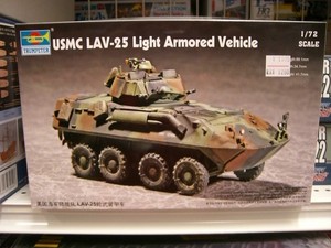 1/72 USMC LAV-25 ピラニア