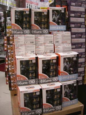 リボルテックフレンドショップ限定商品再販! 好評発売中!
