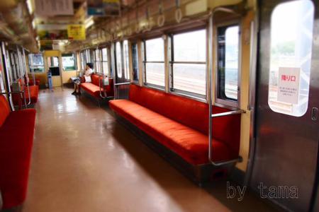 新赤ガエル 吉原駅ホーム 岳南電車の旅 NO・4