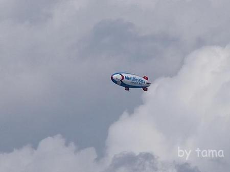 スヌーピーが上空飛んでました♪ 飛行船「スヌーピーJ」号