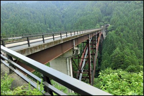 ワインディングロード　国道362号の手前　川根　馬路大橋