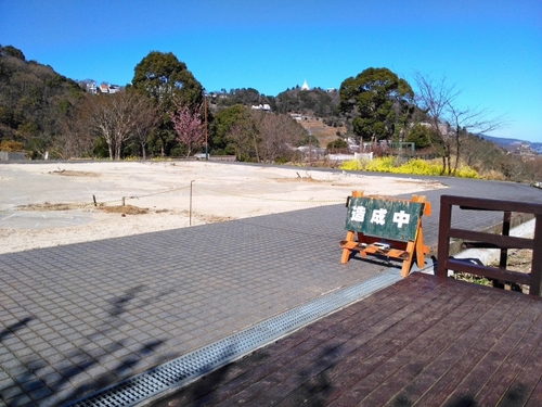 2月2日の園内の様子 あたみ桜は見頃過ぎ ハーブ&ローズガーデン 2月2日の園内の様子 あたみ桜は見頃過ぎ ハーブ&ローズガーデン