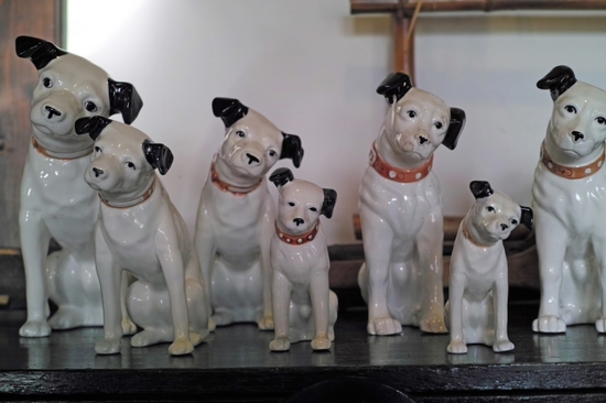 甘味 不動茶屋 オマケ話 ビクター犬(ニッパー)と蓄音機の話 甘味 不動茶屋 オマケ話 ビクター犬(ニッパー)と蓄音機の話