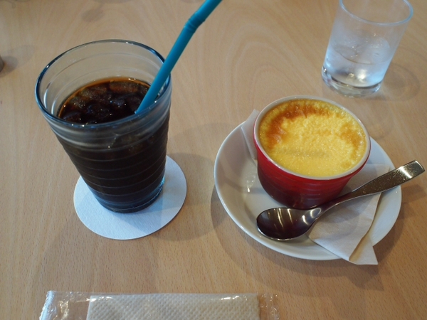 ツリーハウス カフェ&ショップ TREEHOUSE クレマチスの丘 ツリーハウス カフェ&ショップ TREEHOUSE クレマチスの丘