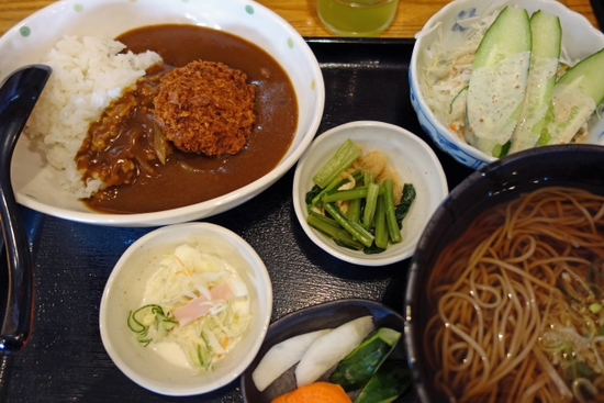 そば定 カレーメンチ ごはん屋さくら (熱海花火情報) そば定 カレーメンチ ごはん屋さくら (熱海花火情報)