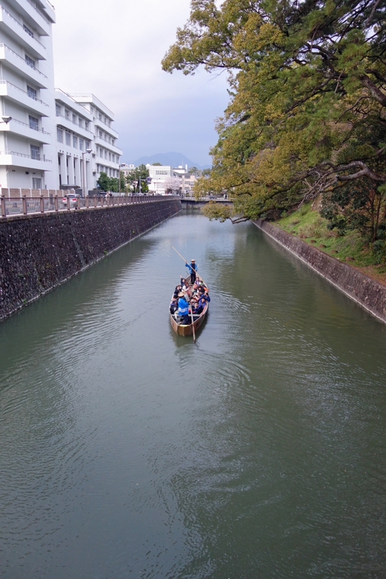 静岡にも優雅にお花見の舟が♪ 葵舟 春の陣~駿府堀めぐり~ 静岡にも優雅にお花見の舟が♪ 葵舟 春の陣~駿府堀めぐり~