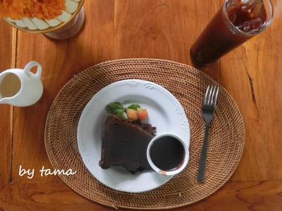緑がいっぱい 必ず寄りたいカフェ♪