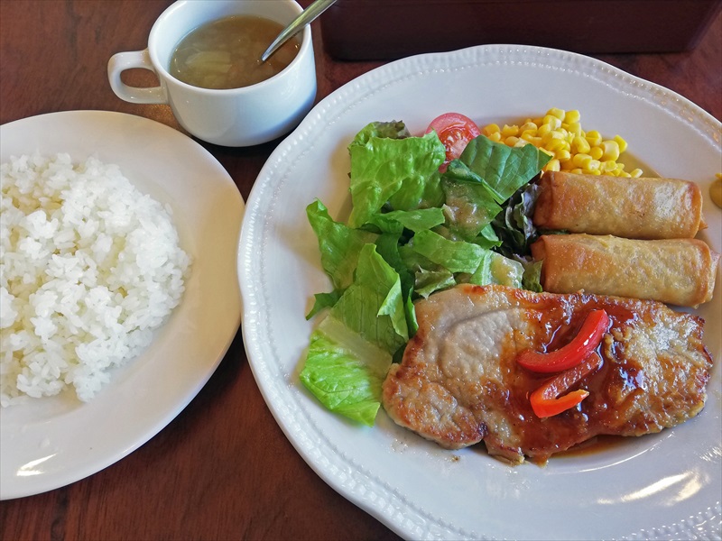 ロイヤルホストの洋食ランチ ロイヤルホストの洋食ランチ