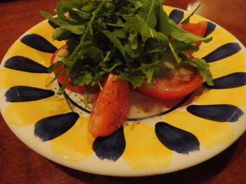 一人でも入りやすいイタリアン 旬彩 伊酒利屋
