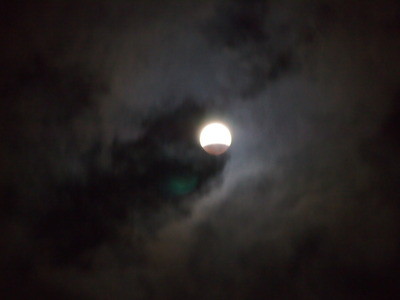 22時11分!! 皆既月食 2011年12月10日