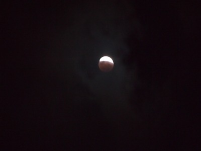 22時42分 皆既月食 2011年12月10日