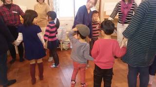 12月のえほん文庫の予定一覧♪飾り巻き寿司講座や、クリスマスパーティーもありますよ\(^o^)/ 12月のえほん文庫の予定一覧♪飾り巻き寿司講座や、クリスマスパーティーもありますよ\(^o^)/