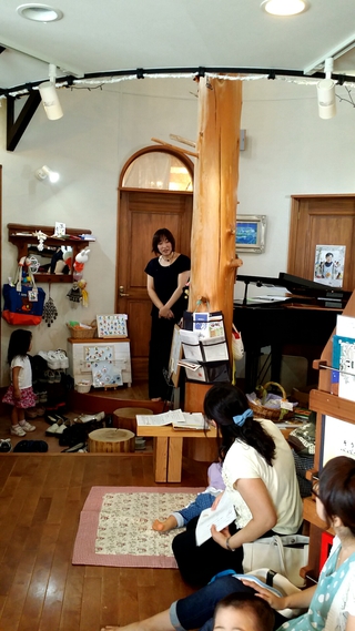 第4回大人のための「みんなでわいわいコンサート」♪心に響く演奏の数々を堪能していただきました♪次回は、8月1日(月)開催 第4回大人のための「みんなでわいわいコンサート」♪心に響く演奏の数々を堪能していただきました♪次回は、8月1日(月)開催