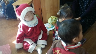ダウン症のある赤ちゃん会♪1月はラフターヨガのレクチャーです♪ ダウン症のある赤ちゃん会♪1月はラフターヨガのレクチャーです♪