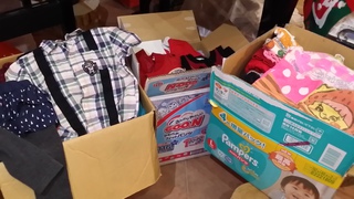 本日は、えほん文庫のクリスマス会♪ランチタイムには、子ども服のフリマもします♪ 本日は、えほん文庫のクリスマス会♪ランチタイムには、子ども服のフリマもします♪