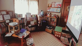 磐田市立城山中学校2年生の総合的な学習の時間☆えほん文庫で授業をしました 磐田市立城山中学校2年生の総合的な学習の時間☆えほん文庫で授業をしました