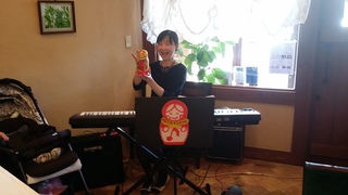 ママのためのクリスマス会を楽しみました♪ ママのためのクリスマス会を楽しみました♪