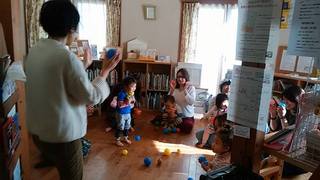 月に2回♪ママが笑顔で楽しめる時間です♪わんぱくリトミック 月に2回♪ママが笑顔で楽しめる時間です♪わんぱくリトミック