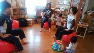 バランスボールエクササイズ♪月に1回のママ自身の健康のための時間♡ バランスボールエクササイズ♪月に1回のママ自身の健康のための時間♡