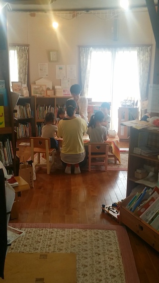 夏休みの親子WS♪ハーブとクレイの石鹸作り♪親子で楽しい時間をお過ごしいただきました! 夏休みの親子WS♪ハーブとクレイの石鹸作り♪親子で楽しい時間をお過ごしいただきました!