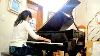 生の音楽で心にたっぷりの栄養を♪「みんなでわいわいコンサート」11月開催の報告♪ 生の音楽で心にたっぷりの栄養を♪「みんなでわいわいコンサート」11月開催の報告♪