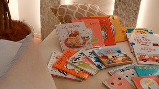 モデルルームでアットホームな絵本時間☆出張☆えほん文庫のおはなし会を開きました(^^)/ モデルルームでアットホームな絵本時間☆出張☆えほん文庫のおはなし会を開きました(^^)/