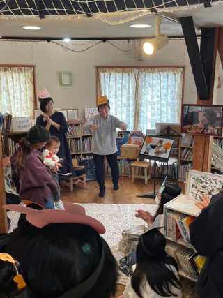 えほん文庫のおはなし会♪3月22日㈮の開催☆オカリナ演奏もあります☆ えほん文庫のおはなし会♪3月22日㈮の開催☆オカリナ演奏もあります☆