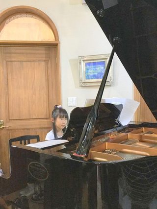 今週のえほん文庫♪音楽と絵本に親しむ秋「みんなでわいわいコンサート」「大人だけのえほんタイム」も開催します♪ 今週のえほん文庫♪音楽と絵本に親しむ秋「みんなでわいわいコンサート」「大人だけのえほんタイム」も開催します♪