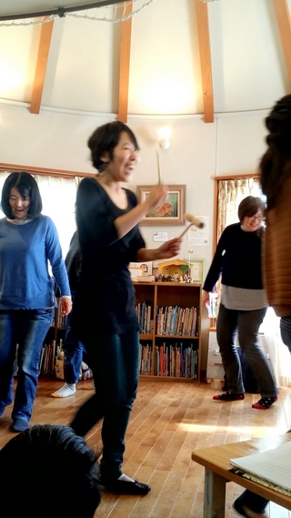 わんぱくリトミック♪11月もにぎやかに開催♪12月の参加親子さん募集中です わんぱくリトミック♪11月もにぎやかに開催♪12月の参加親子さん募集中です