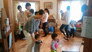わんぱくリトミック♪音楽に親しむ親子の時間♬ わんぱくリトミック♪音楽に親しむ親子の時間♬