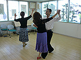 健康体操と社交ダンス