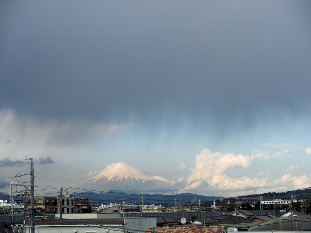 2017年3月27日の富士山 自宅 2017年3月27日の富士山 自宅