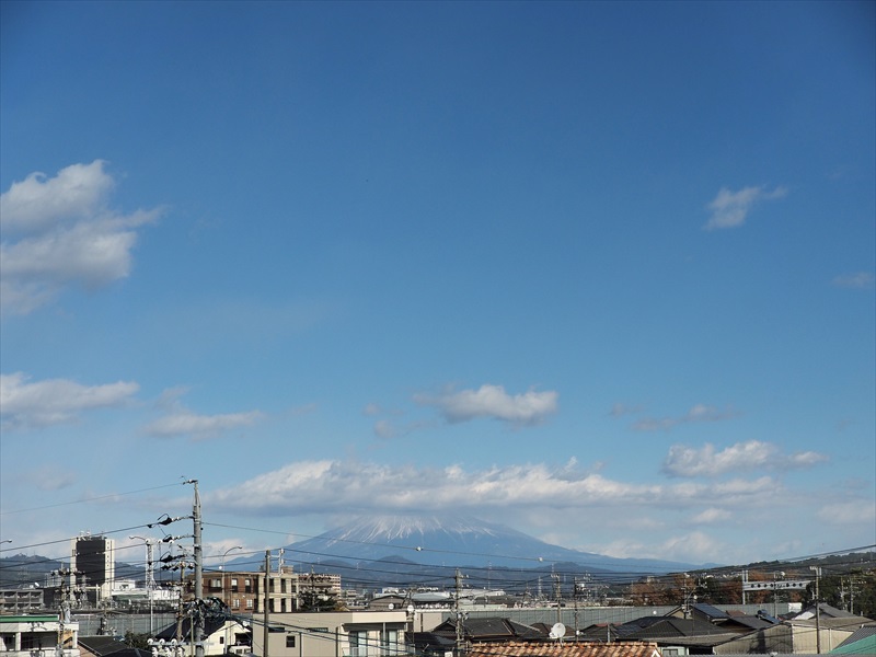 2022年12月18日の富士山 自宅 2022年12月18日の富士山 自宅