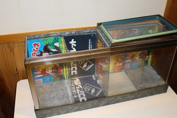 閉店セール④ (駄菓子屋さんのふた付きガラス陳列ケース・お菓子屋さんの古道具・買います) 閉店セール④ (駄菓子屋さんのふた付きガラス陳列ケース・お菓子屋さんの古道具・買います)