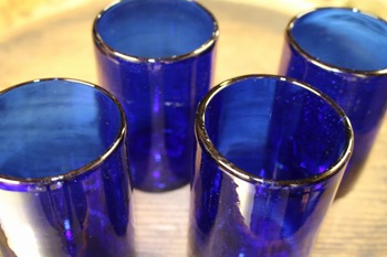 古い薬品関係のガラスビン (気泡入り消毒瓶・昭和レトロ雑貨・アンティーク薬びん・買い取り) 古い薬品関係のガラスビン (気泡入り消毒瓶・昭和レトロ雑貨・アンティーク薬びん・買い取り)