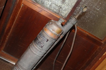 古い消火器・噴霧器 (帝国火災消防協会・消防署・防火・火消しグッズ) 古い消火器・噴霧器 (帝国火災消防協会・消防署・防火・火消しグッズ)