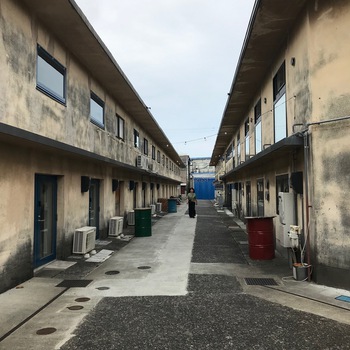 焼津ポーターズ YAIZU PORTAERS 古い漁具倉庫をリノベーションした複合施設 (静岡県焼津市) 焼津ポーターズ YAIZU PORTAERS 古い漁具倉庫をリノベーションした複合施設 (静岡県焼津市)
