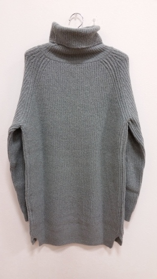 ニットアイテム入荷☆ ニットアイテム入荷☆