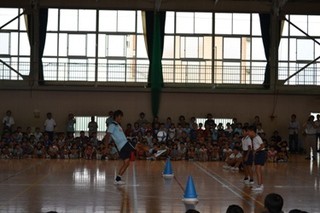 【暮らし】ジュビロの「山田大記」選手が、出身小学校を訪問